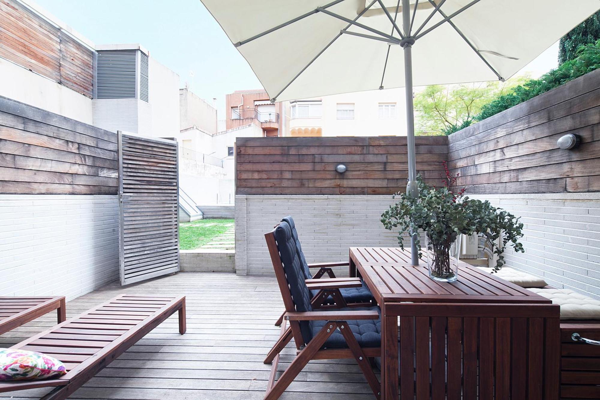 ברצלונה My Space Emirates - Splendid Apartment With Terrace And Pool Near Park Gueell מראה חיצוני תמונה